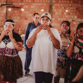 Evangelie en hulp in de Amazone