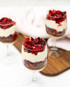 Rood Fruit Parfait